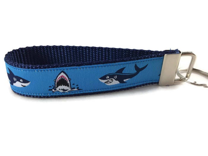 Hai Schlüsselanhänger, Handgelenk von caninedesign