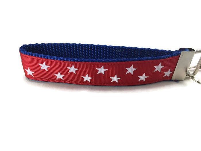 Rote Sterne, Schlüsselanhänger, Handgelenk von caninedesign