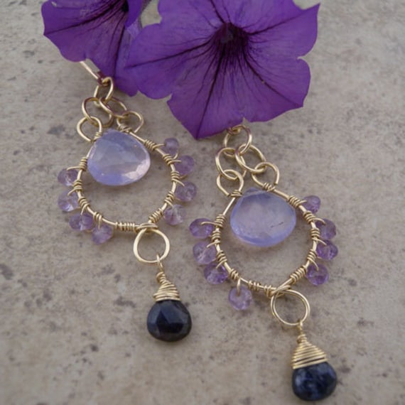 Gold Filled Ohrringe Mit Sapphire, Amethyst Und Skorolith Gold Filled Ohrringe Mit Sapphire, Amethyst Und Skorolith von canterburyvines