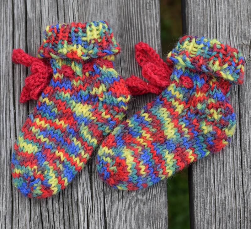 Babysocken Babyschuhe Bunt Handgestrickt Bis 6 Monate Wolle von cantharellus