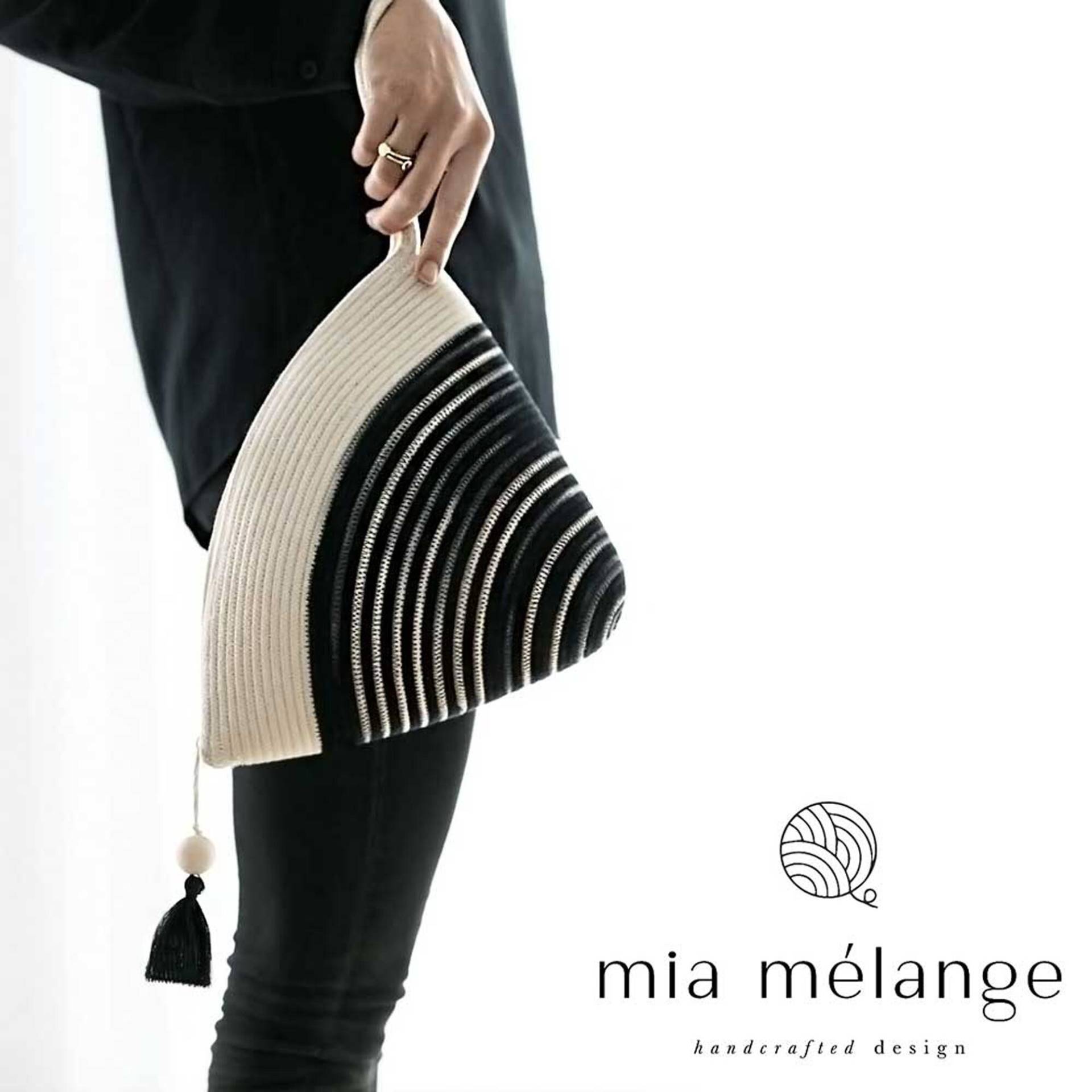 Mia Mélange Täschchen - Liquorice Kollektion von capsunshop
