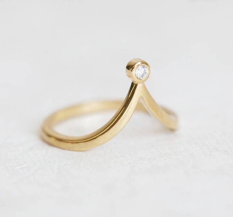 Diamant V-Form Nesting Ring 14K Gold Chevron Ehering von capucinne