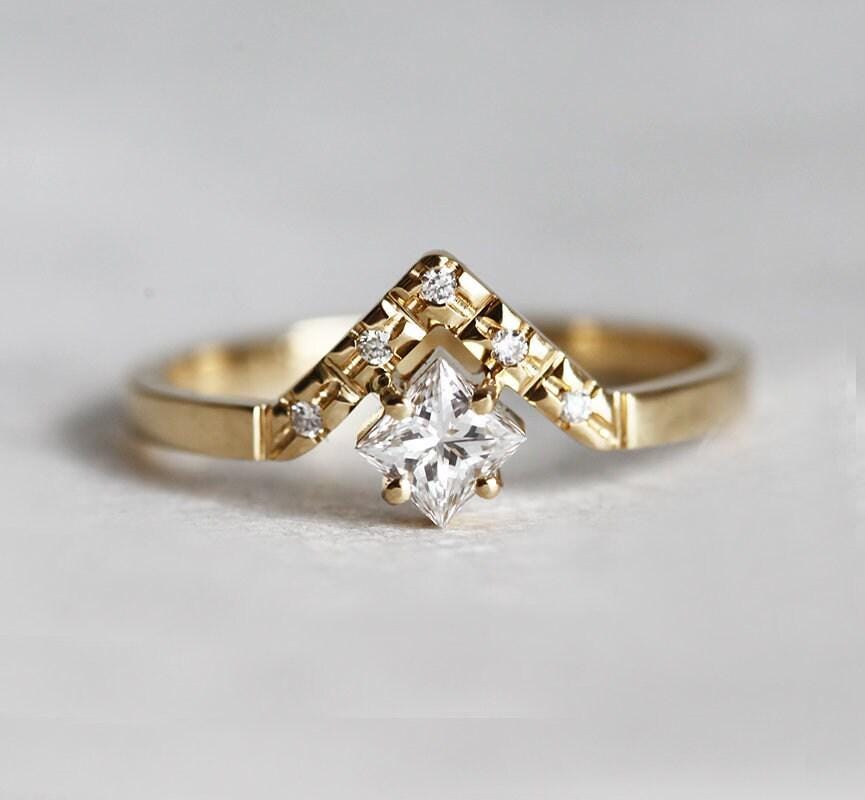 Princess Cut Diamant Verlobungsring 14K Gold Pave Crown von capucinne