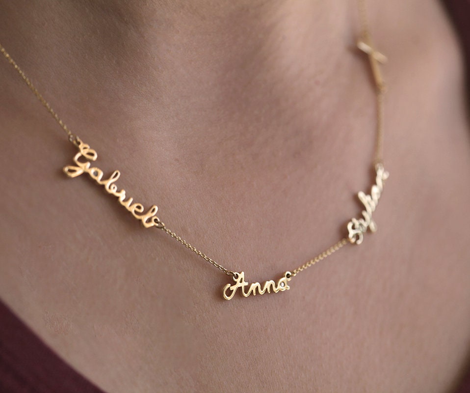 Solid Gold Namenskette, 14 K Personalisierte Familie Halskette, Namen Schmuck Mit Seitlich Kreuz von capucinne