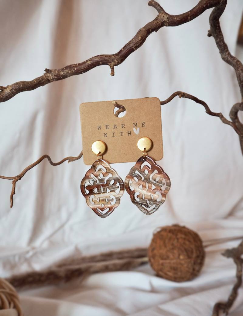 Einzigartige Statement Ohrringe Mit Resin-Ornament/Geburtstagsgeschenk Geschenkidee Freundin Trachtenschmuck Leichte von carinomiojewellery