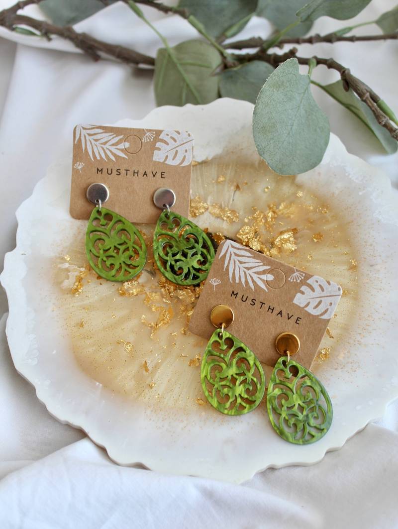 Einzigartige Statement Ohrringe Mit Resin-Ornament/Geburtstagsgeschenk Geschenkidee Freundin Trachtenschmuck Leichte von carinomiojewellery