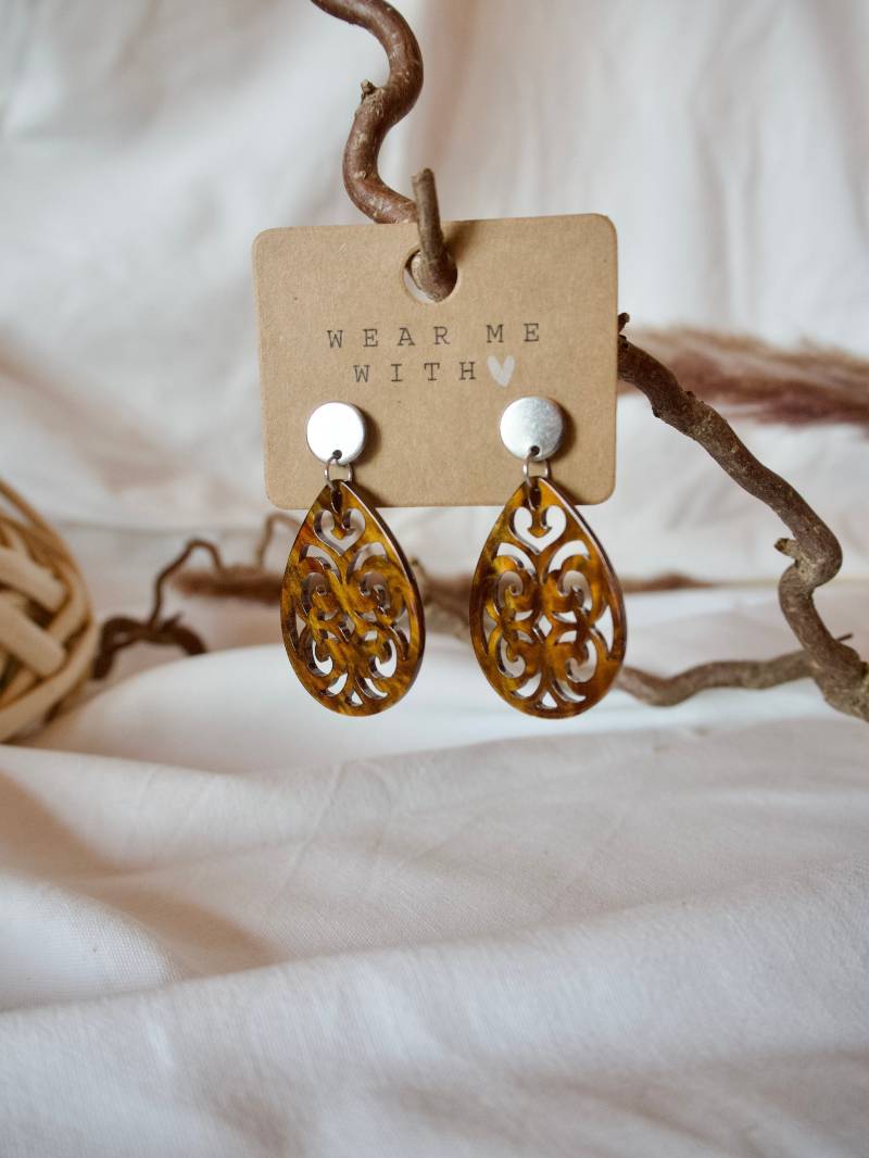 Einzigartige Statement Ohrringe Mit Resin-Ornament/Geburtstagsgeschenk Geschenkidee Freundin Trachtenschmuck Leichte von carinomiojewellery