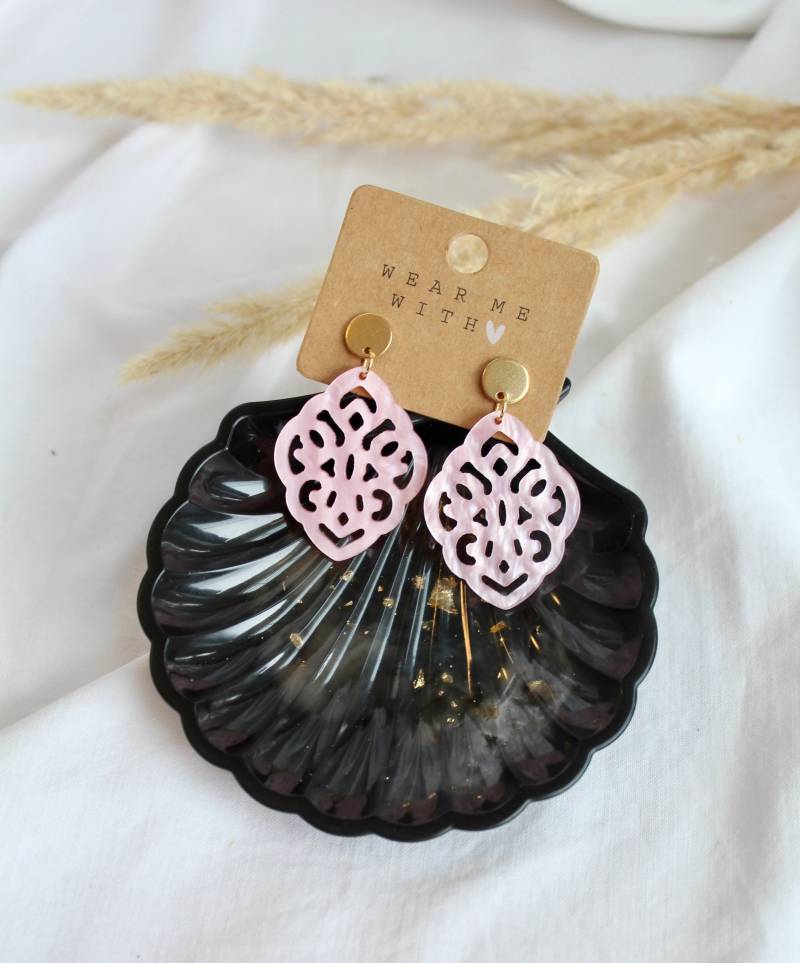 Einzigartige Statement Ohrringe Mit Resin-Ornament/Geburtstagsgeschenk Geschenkidee Freundin Trachtenschmuck Leichte von carinomiojewellery