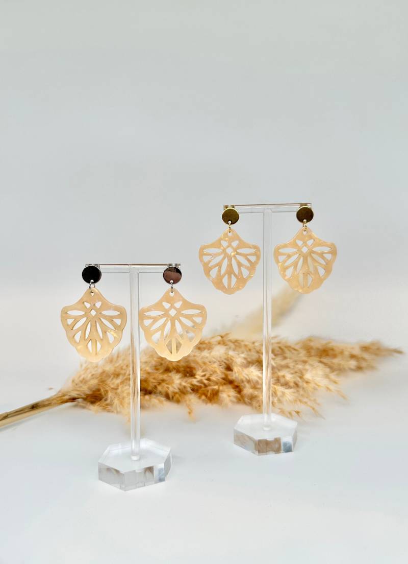 Einzigartige Statement Ohrringe Mit Resin-Ornament/Geburtstagsgeschenk Trachtenschmuck Besondere Geschenkidee Alltagsohrringe von carinomiojewellery