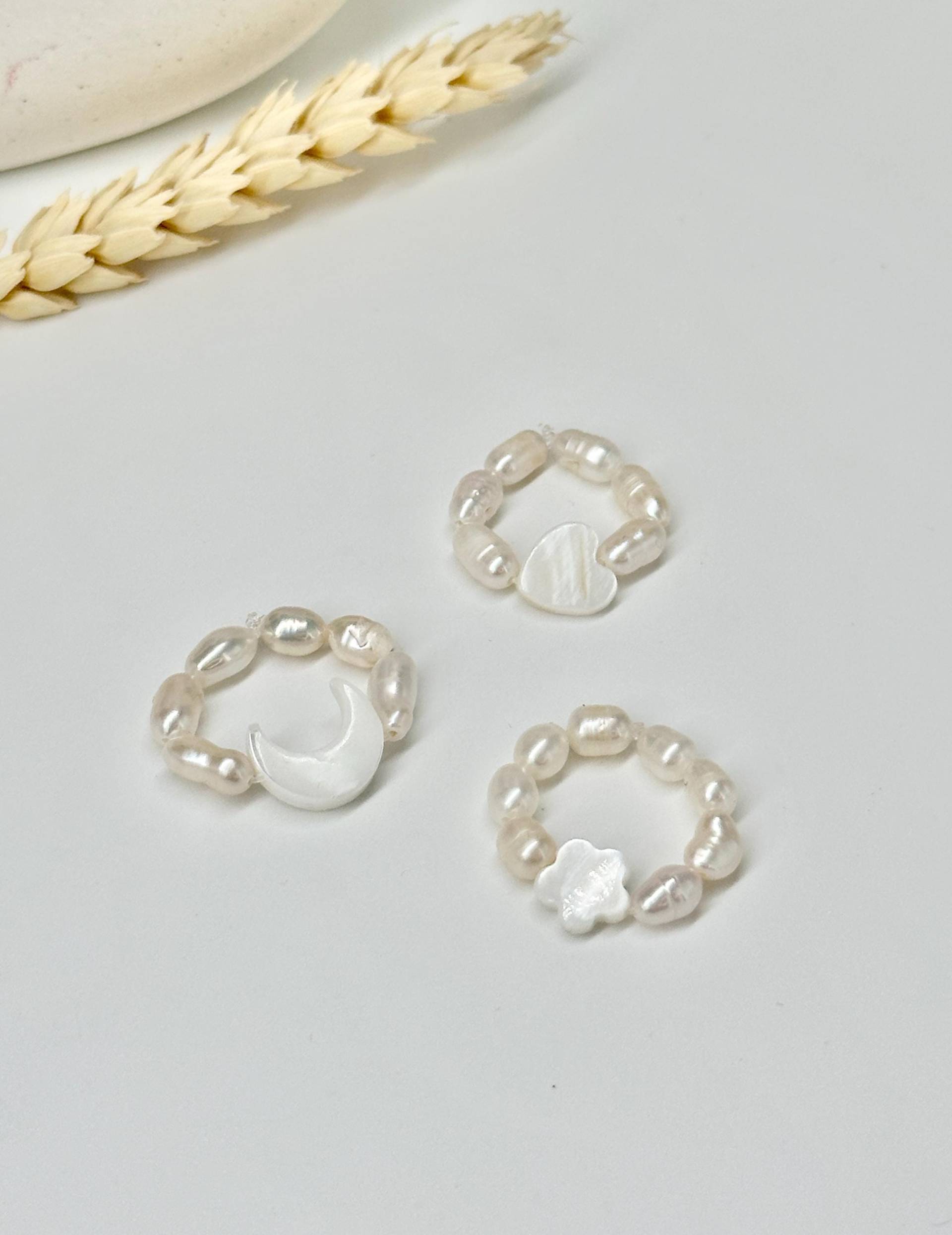 Einzigartige Und Handgemachte Süßwasserperlen-Ring in Weiß/Geschenkidee Frau Ostergeschenk Valentinstagsgeschenk Muttertagsgeschenk von carinomiojewellery