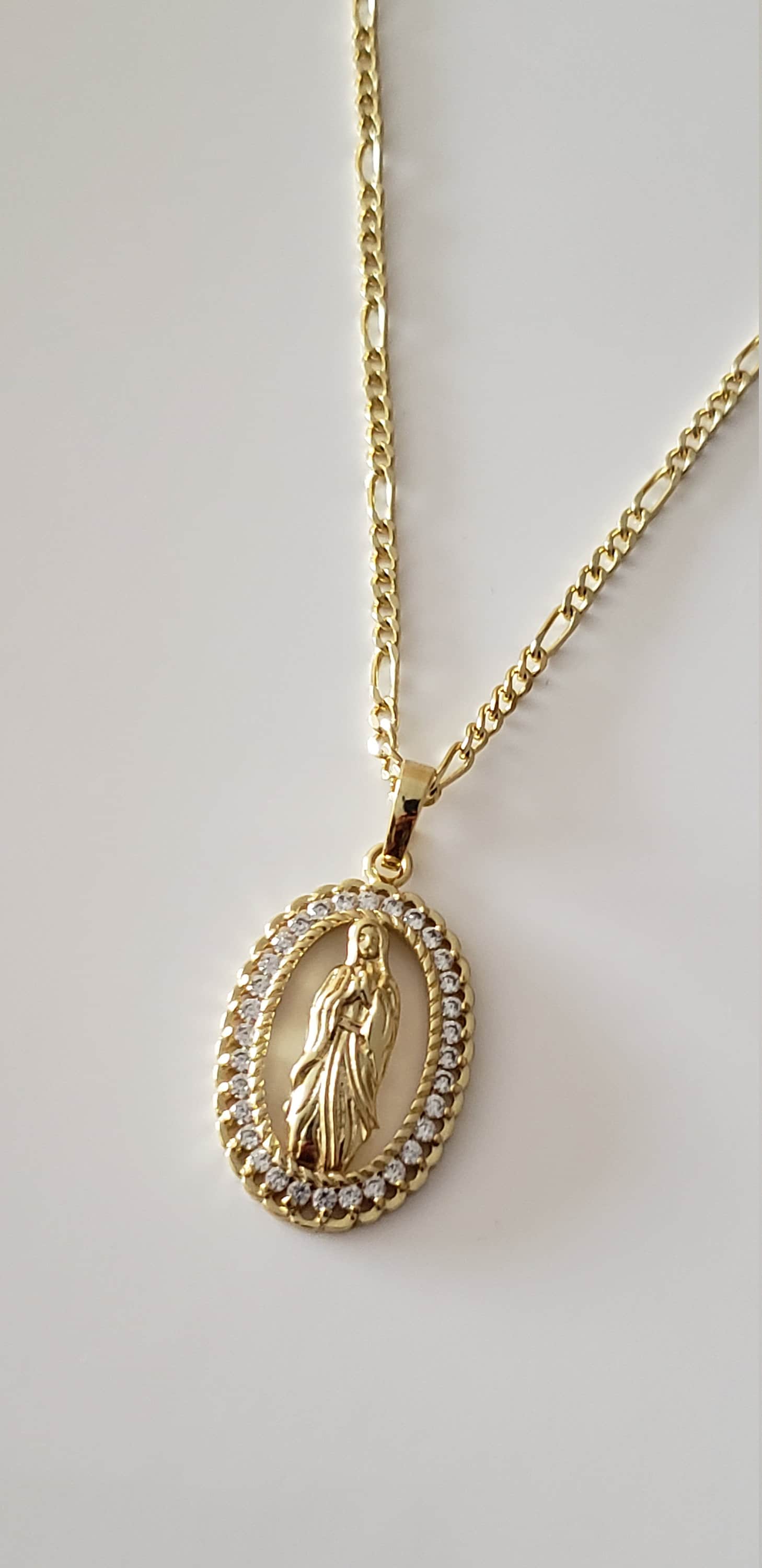 Virgen De Guadalupe Y Cadena Oro Laminierte Gold Gefüllt Virgen De Guadalupe Y Cadena Oro Laminierte Gold Gefüllt von carlartes