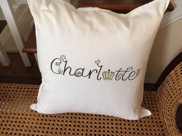 Charlotte-Kunst Von Ginger Sunde, Auf Tasche Und Kissenbezug Erhältlich. O in Charlotte Krone Bedeutet Queen City Charlotte-Kunst Von Ginger Sunde, Auf Tasche Und Kissenbezug Erhältlich. O in Charlotte Krone Bedeutet Queen City von carolinabagsllc