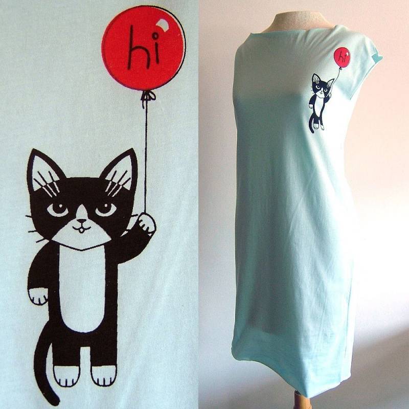 Hellblaues Hi Kitty Tshirt Kleid/Tunika in Groß Hellblaues Hi Kitty Tshirt Kleid/Tunika in Groß von cathypeng