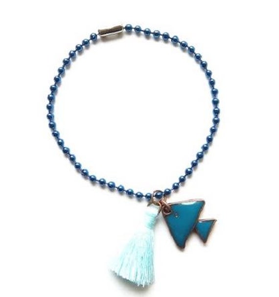 Fischarmband Mit Blauem Pompon Ref. 17629 von cciliacreativbijoux