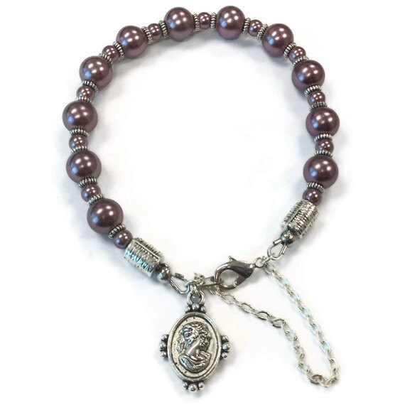 Cameo-Armband - Silber Schmuck Lila Perlenschmuck Brautjungfer Charme Sicherheit Kette Einzigartige Handgemachte Lady Silhouette Hochzeit von cdjali