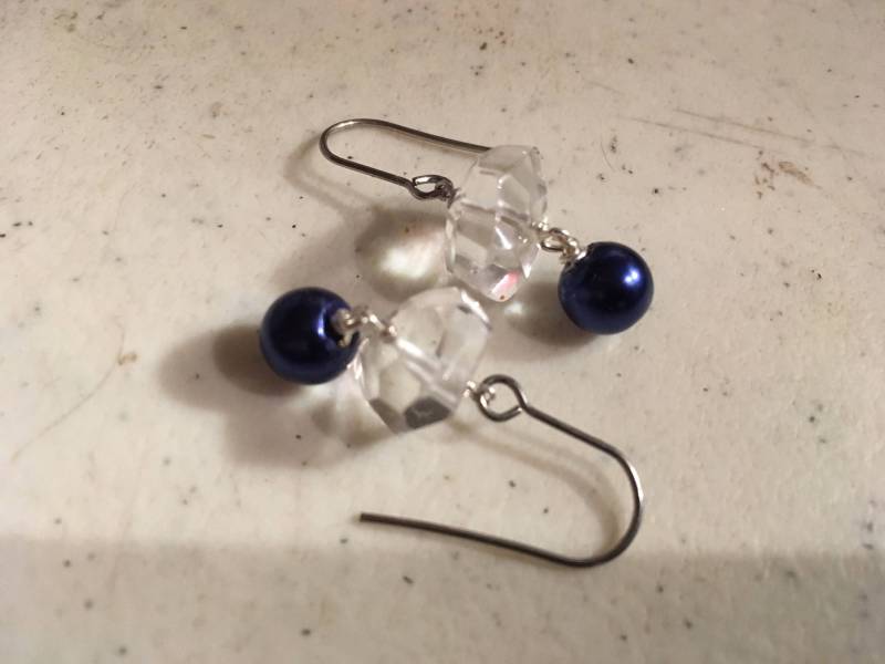 Dunkelblaue Ohrringe - Kristallquarz Edelstein Schmuck Silberschmuck Chic Mode von cdjali