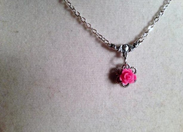 Rosa Blume - Halskette Anhänger Schmuck Silberschmuck Kette Zierlich Filigran Hochzeit Brautjungfern von cdjali