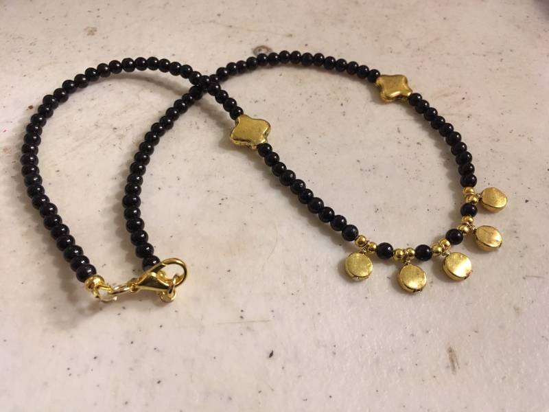 Schwarze Halskette - Goldschmuck Perlenschmuck Einzigartig Mode Stil Quatrefoil Handgemacht Geschenk Weihnachten Geburtstag Mama von cdjali