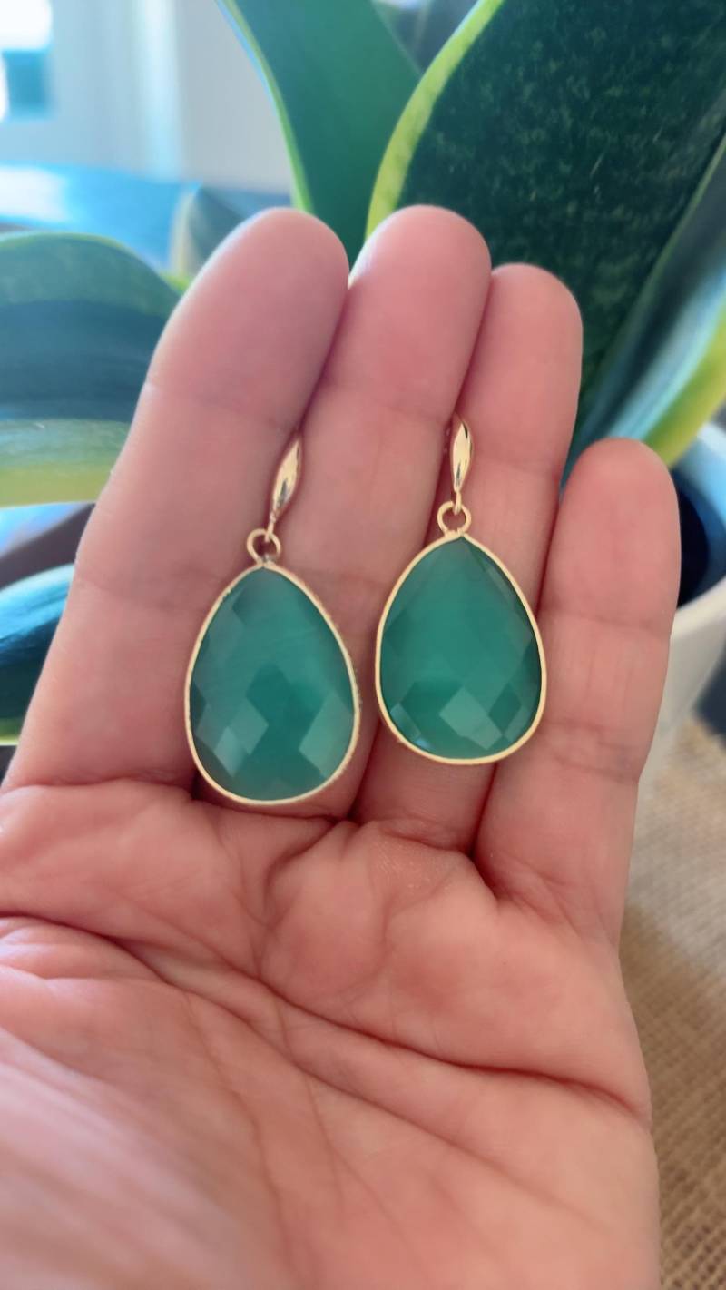 Lala Ohrringe, Goldkäfig Briolette Stein, Statement Ohrringe Lala Ohrringe, Goldkäfig Briolette Stein, Statement Ohrringe von ceciart