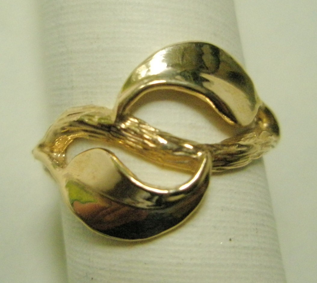 14 Karat Gold Doppelblatt Ring 14 Karat Gold Doppelblatt Ring von cedarislandartist