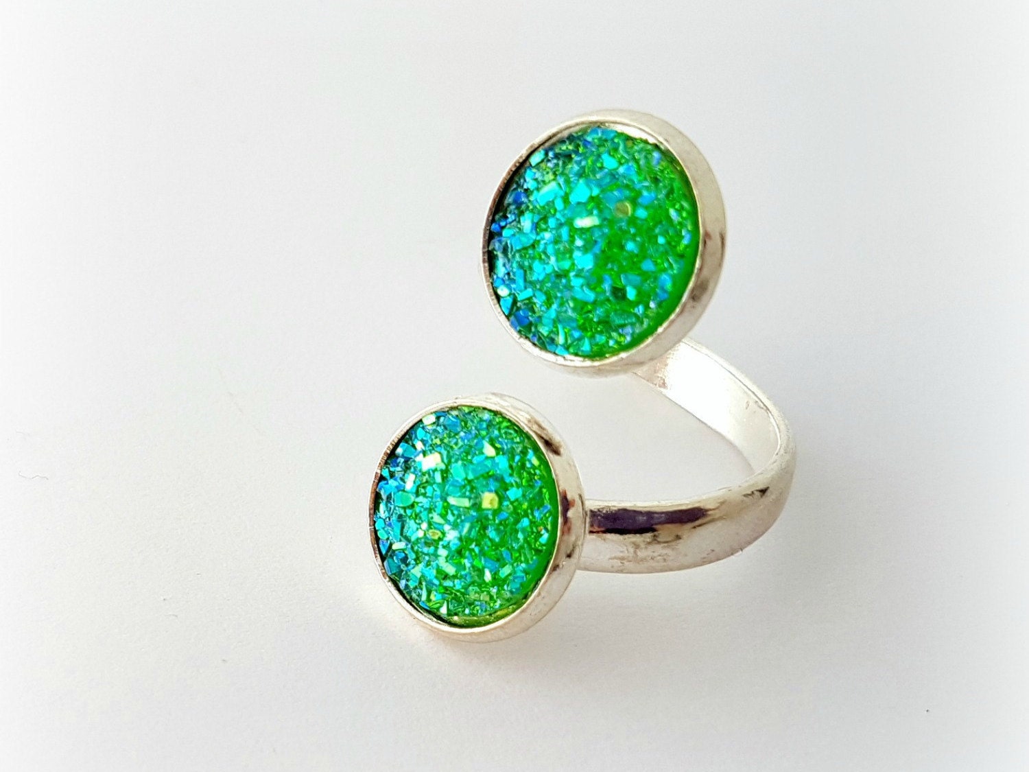 Absinth Grüne Doppelring, Druzy Ring Absinth Grüne Doppelring, Druzy Ring von celdeconail