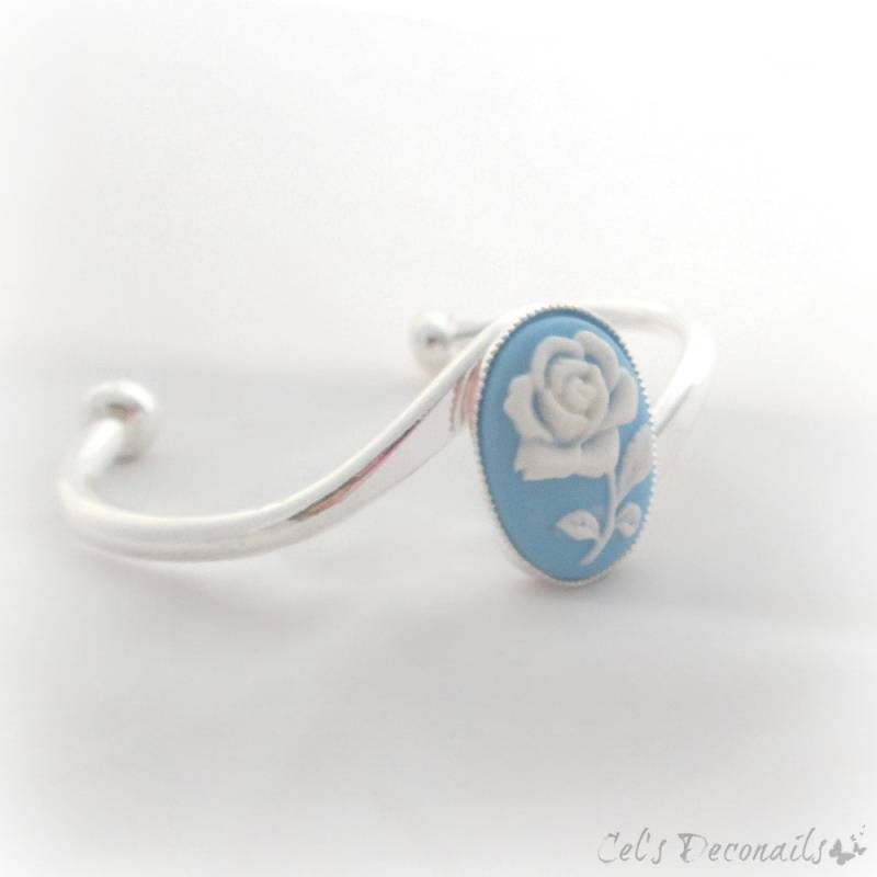 Blaue Rose Kamee Armband, Etwas Blau von celdeconail