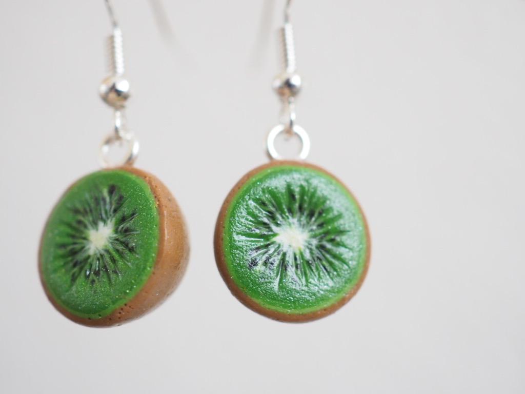 Handgefertigte Kiwi-Ohrringe Aus Polymer Clay von celinebricole