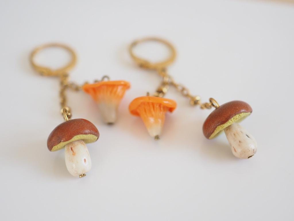 Kleine Pilze/Boucles D'oreilles Petits Champignons von celinebricole