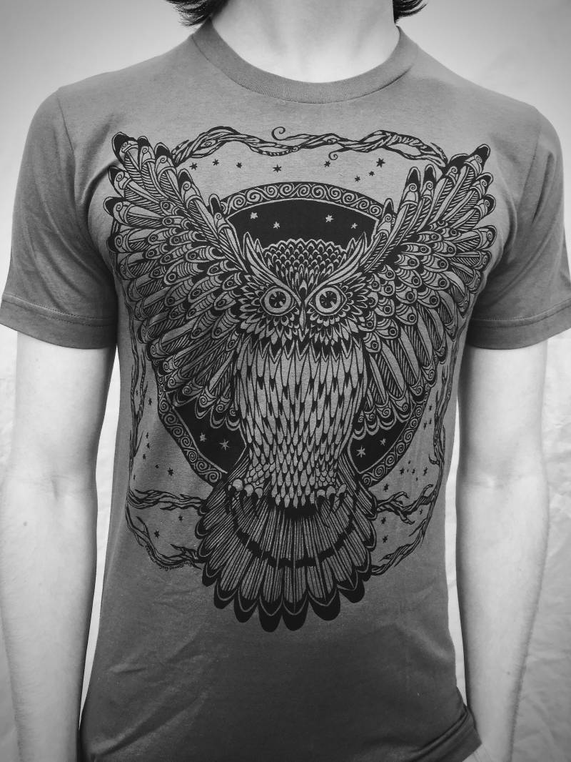 Eule Tshirt Raubvogel Raptor Federn Geschenk Für Sie/Ihn Grau Poly Baumwolle S M L Xl 2X Eule Tshirt Raubvogel Raptor Federn Geschenk Für Sie/Ihn Grau Poly Baumwolle S M L Xl 2X von celticfantasy