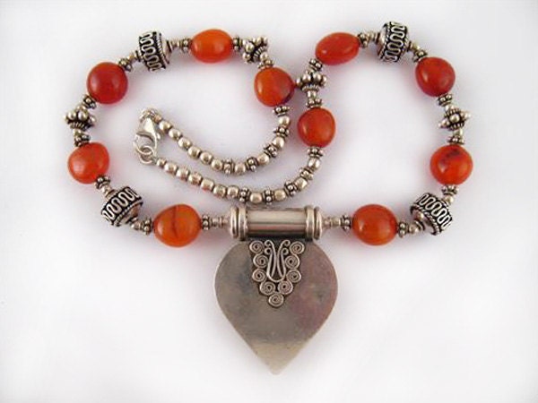 Karneol Halskette Anweisung Silber Collier-Set Mit Natürlicher 18 Zoll Lange 925 Sterling Herz Mofif Vintage Karneol Halskette Anweisung Silber Collier-Set Mit Natürlicher 18 Zoll Lange 925 Sterling Herz Mofif Vintage von celticfinds