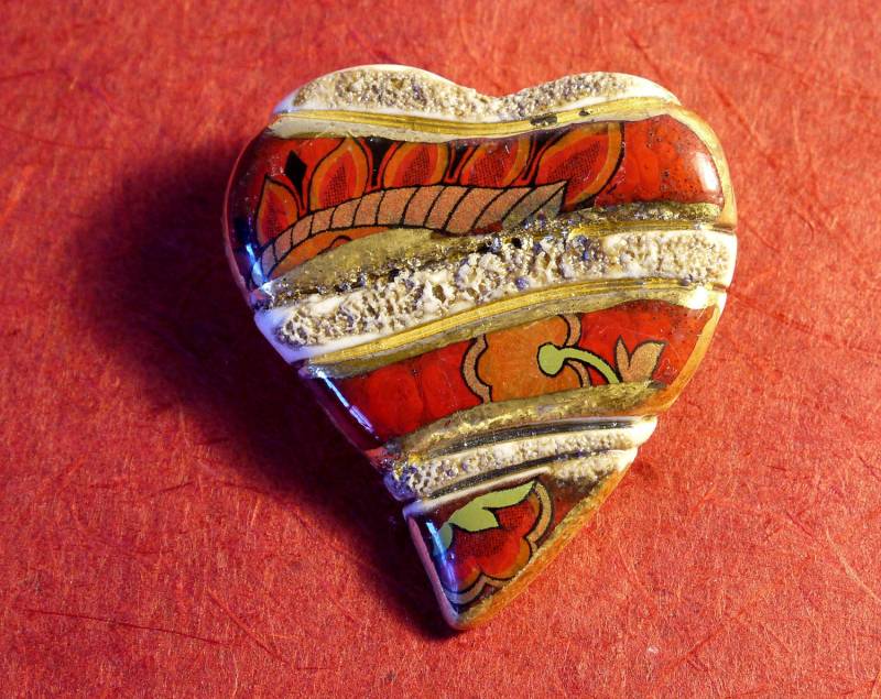 Keramik Rot Strukturiertes Herz Unikat Handgemachte Brosche Anstecknadel von ceramicOZ