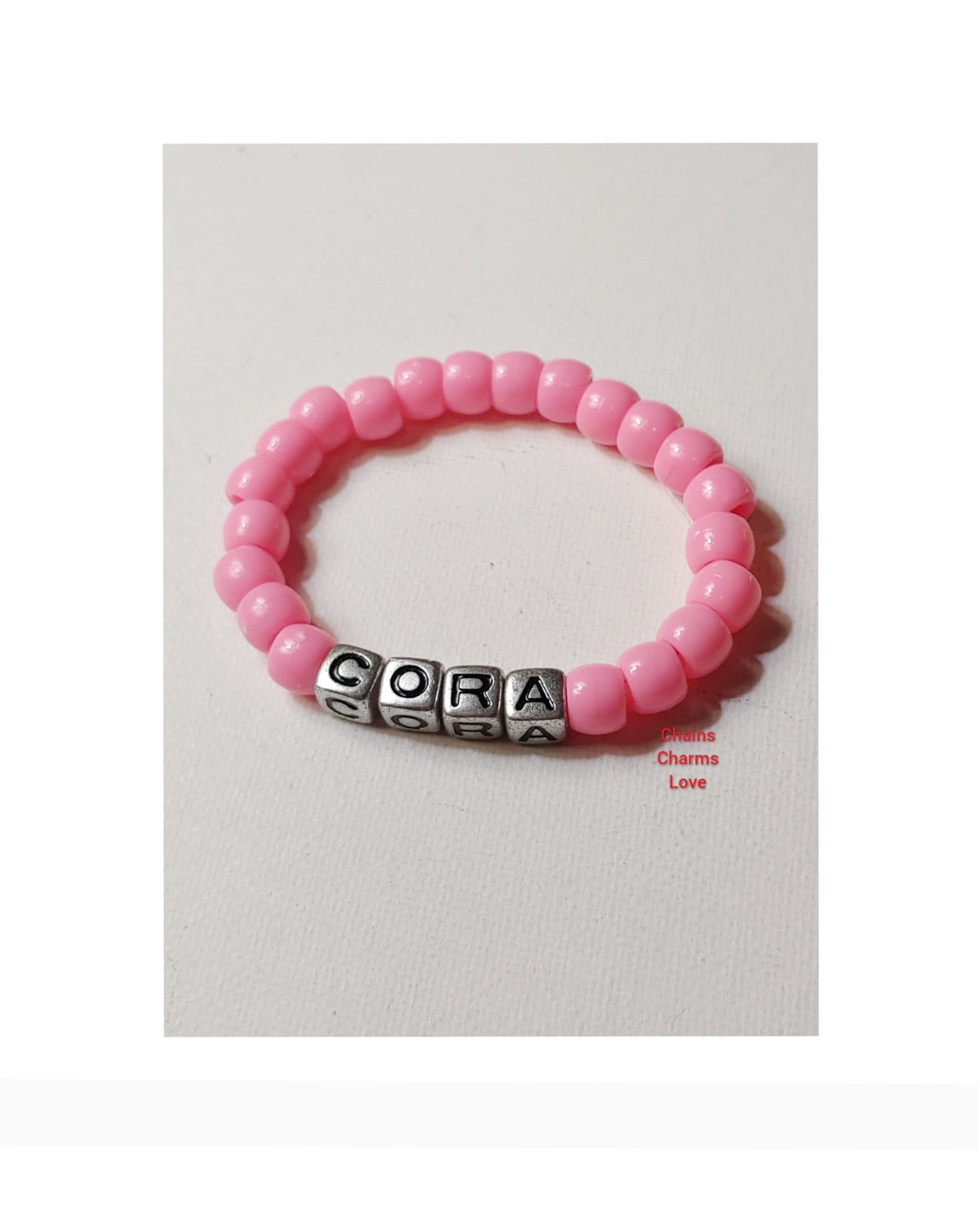 Armband Klein, Rosa, Personalisiert, Geschenke Für Kinder, Geburtstagsgeschenk Mädchen von chainscharmslove