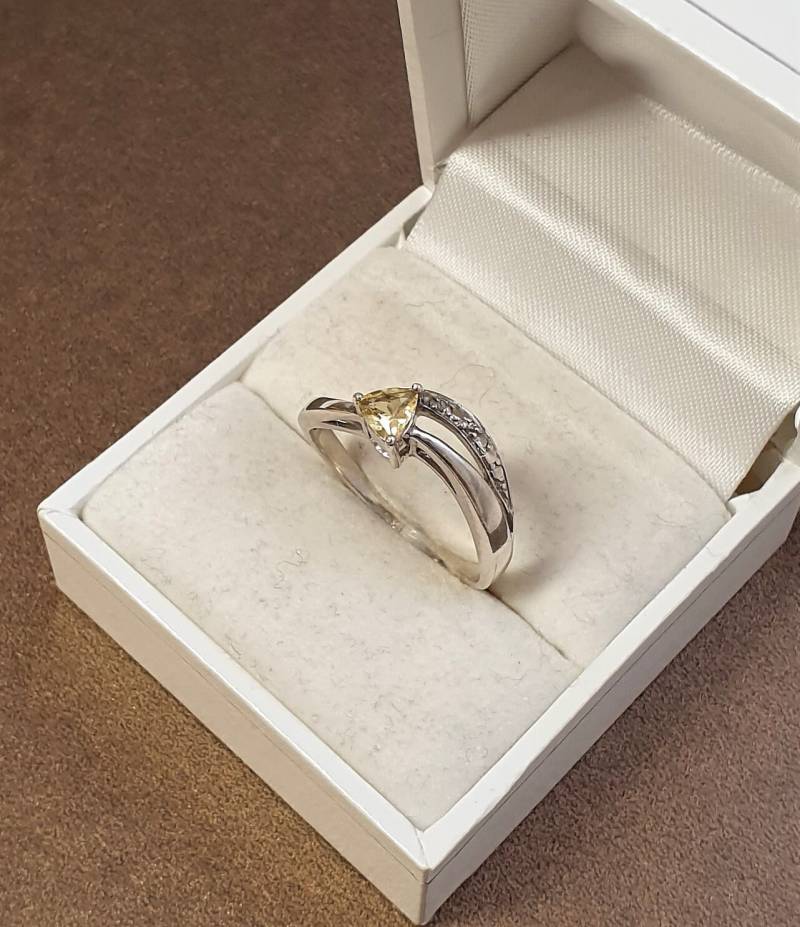 18, 9 Mm Silberring 925 Silber Elegant Mit Kristallsteinen Klar + Gelb Sr130 von chainsio