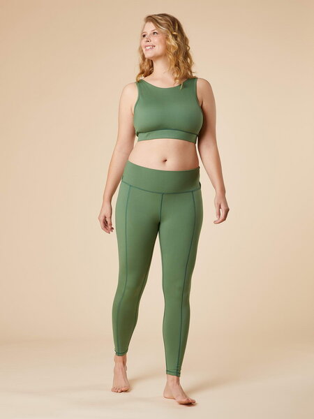 chakrana Formende Yoga- & Sport-Leggings "Shakti" aus recyceltem Polyamid von chakrana