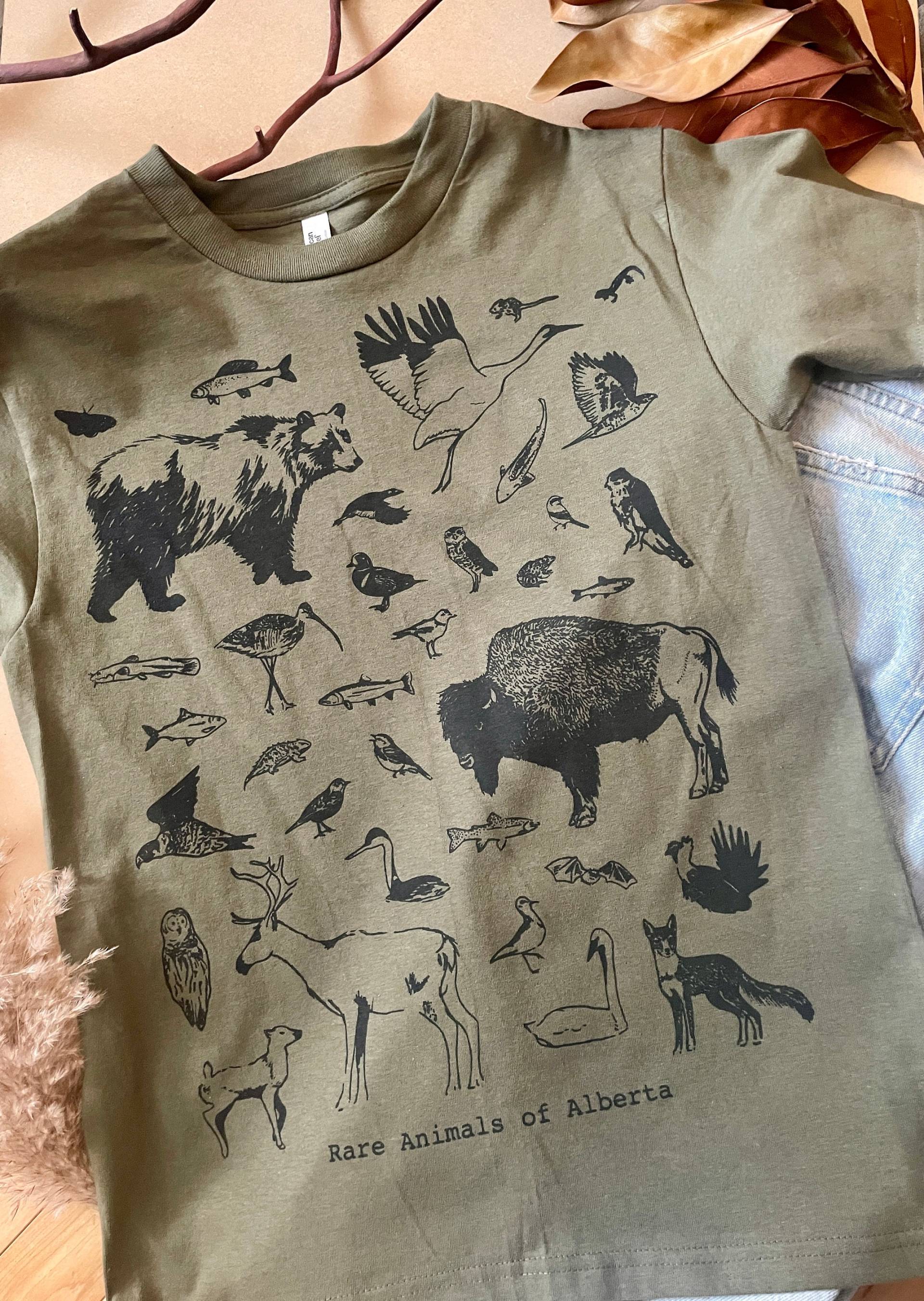 Handbedrucktes Alberta Rare Plants & Animals T-Shirt Handbedrucktes Alberta Rare Plants & Animals T-Shirt von chanteltraub