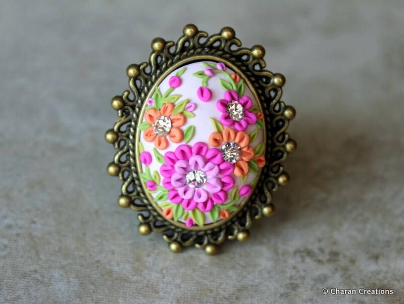 Schöner Statement Ring Mit Polymer Clay Applikation in Pink Und Orange Schöner Statement Ring Mit Polymer Clay Applikation in Pink Und Orange von charancreations