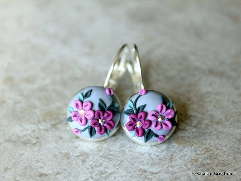 Wunderschöne Polymer Clay Applikation Statement Ohrringe in Grau Und Lila Wunderschöne Polymer Clay Applikation Statement Ohrringe in Grau Und Lila von charancreations
