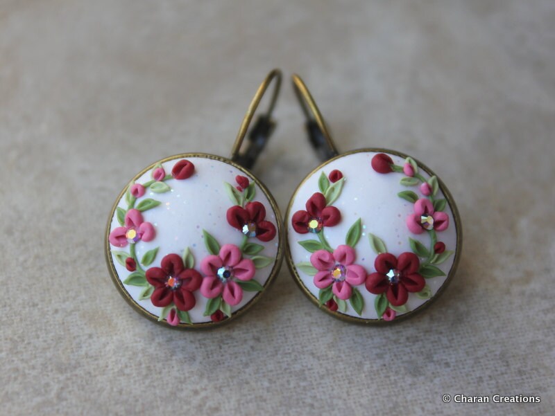 Wunderschöne Polymer Clay Statement Ohrringe in Pinktönen Und Schimmerndem Weiß Wunderschöne Polymer Clay Statement Ohrringe in Pinktönen Und Schimmerndem Weiß von charancreations