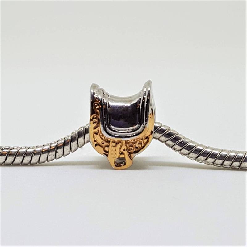 Zweifarbiger Sattel Anhänger Für Armbänder von charmco