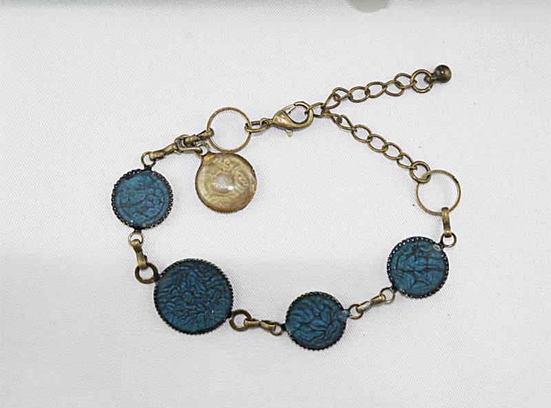 Bronze Armband Emaille Dunkelblau Runde Verbindung Bronze Armband Emaille Dunkelblau Runde Verbindung von charmescreations
