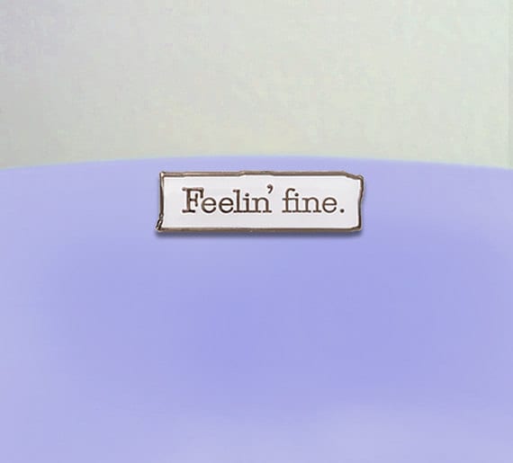 Feelin' Fine Emaille Pin | Die Simpsons Feelin' Fine Emaille Pin | Die Simpsons von charmingafternoon