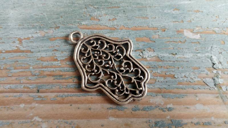 1 Großer Hamsa Hand Anhänger Aus Metall 45 X 35mm von charmone