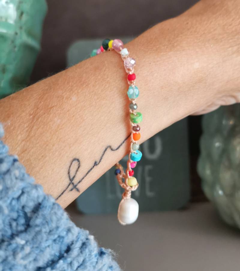 Armband - Boho Süßwasserperle Glasperlen Crochet Gehäkelt von charmone