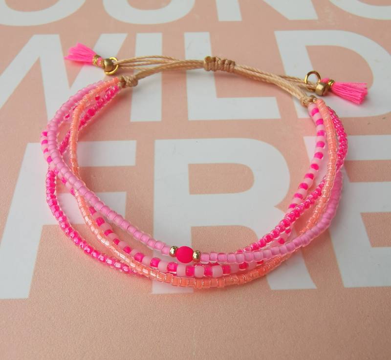 Armband Mehrreihig Boho Glasperlen Rocailles Toho & Miyuki Beads Neon von charmone