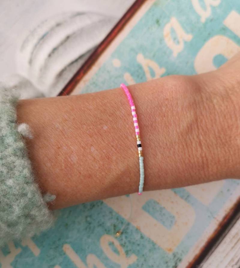 Armband - Miyuki Delica Glasperlen Neon Zart Hippie Boho Freundschaftsband von charmone