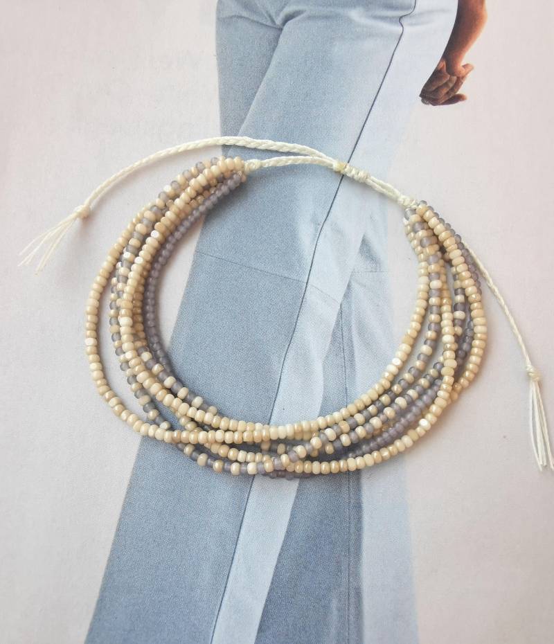 Armband - Zart Glasperlen Charlotte Cut Beads Blau Sand Minimalistisch von charmone