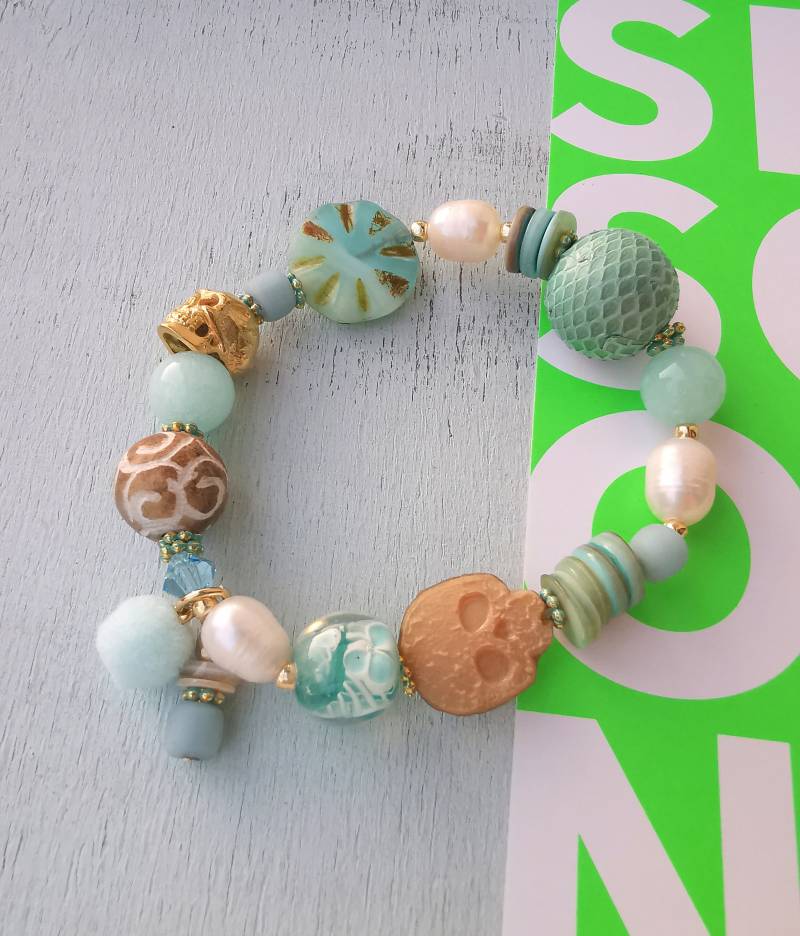Ausgefallenes Armband Im Ibiza Look - Skull Türkis von charmone