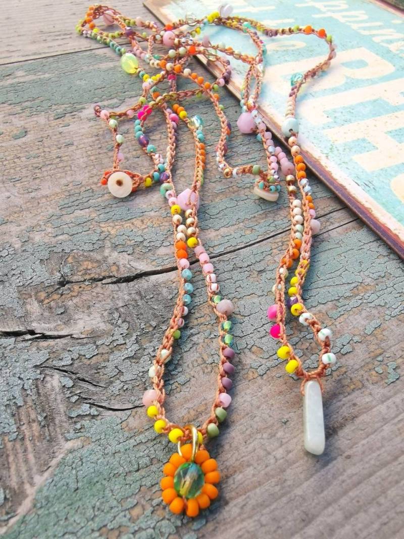 Kette/Armband - Gehäkelt Bunt Sommerfarben Halbedelsteine Glasperlen von charmone