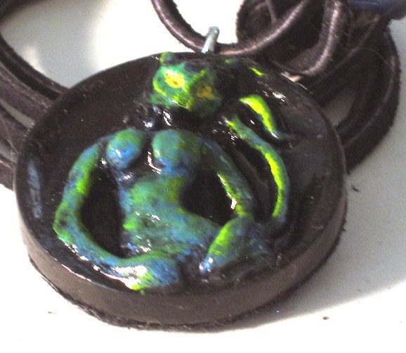 Türkis Resin Blau Grün Katze Frauen Anhänger Pagan Element Erde Türkis Resin Blau Grün Katze Frauen Anhänger Pagan Element Erde von chatnoirstudios