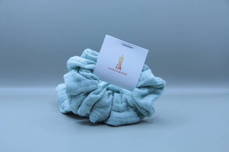 Scrunchie Musselin Haargummi Zopfgummi Mintgrün von checkmade